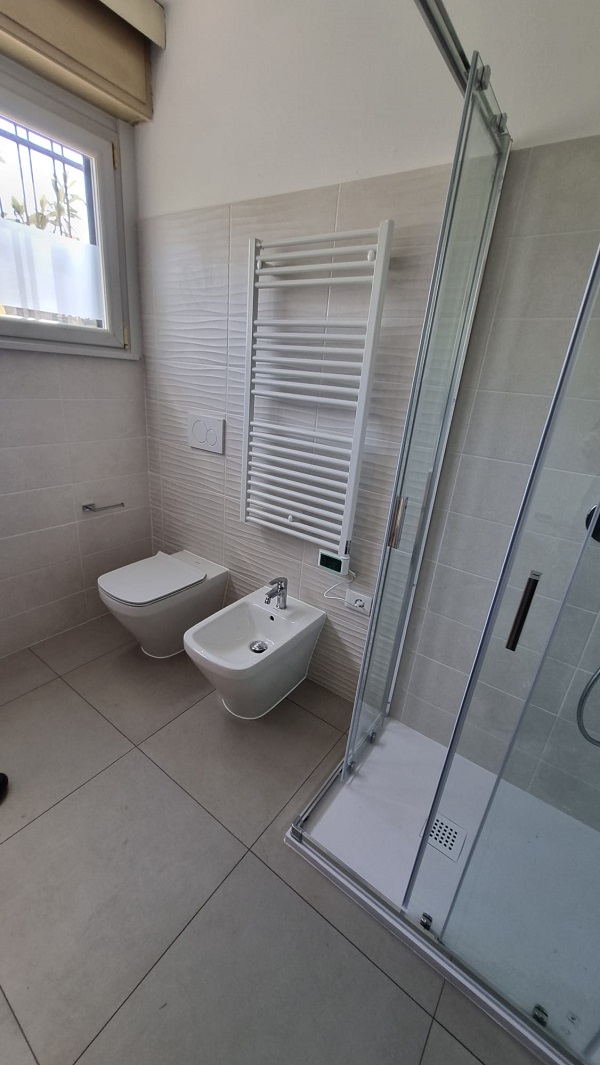 Bagno ristrutturato Varese