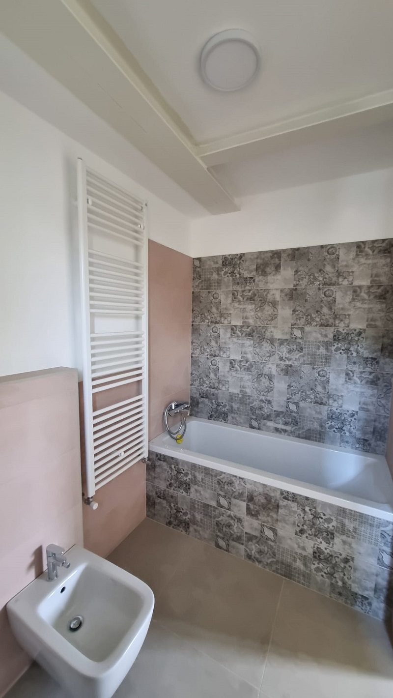 Bagno ristrutturato Varese